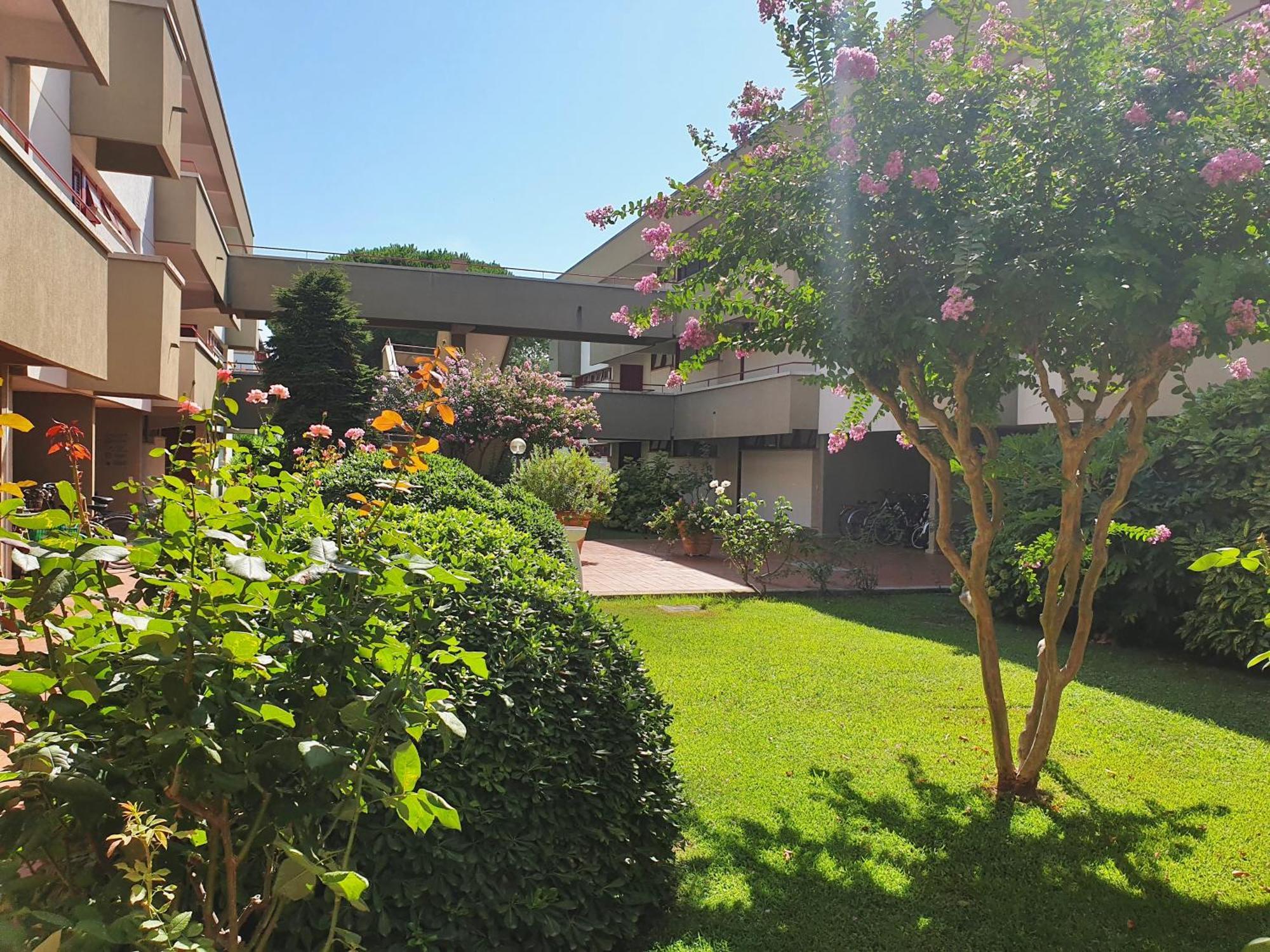 Isstravel, Holiday Homes In Marina Di Bibbona From 400 To 900 Meters From The Sea, Apartments 6 Beds With Private Outdoor Area Extérieur photo